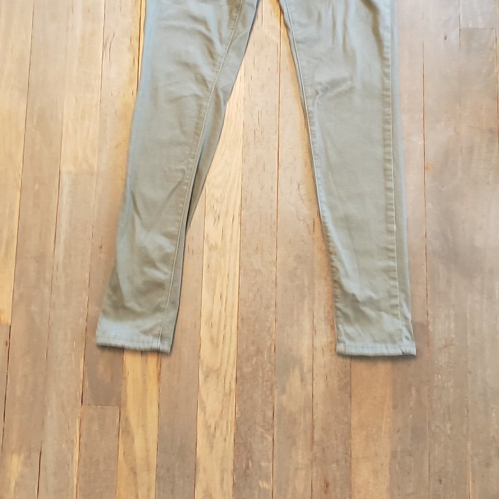 YMI Mid Rise Jeans - Picture 5 of 5